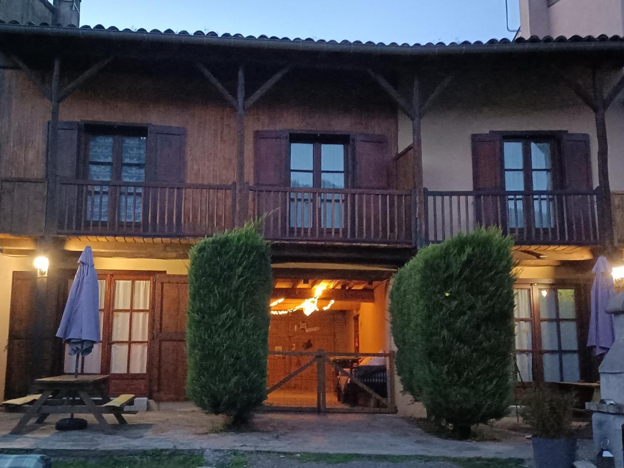 Le Rouge Robin Villa Fougax-et-Barrineuf Luaran gambar